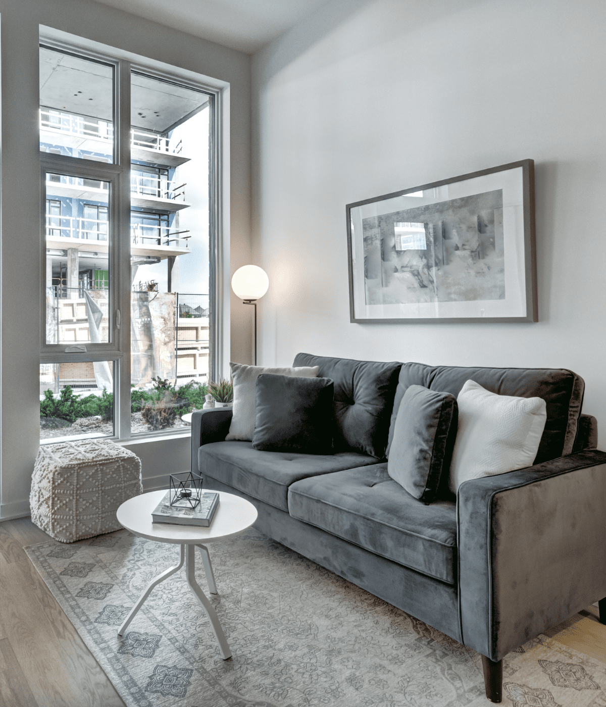 LUXURIOUS APARTMENT INTERIORS AT VITRA APARTMENTS IN INDIANAPOLIS INDIANA